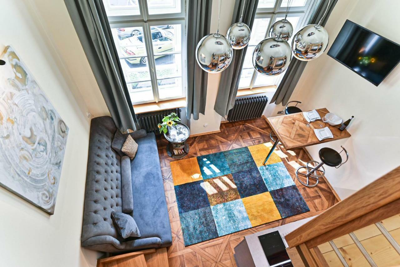 Apartment Nebovidy II - Air Conditioning - Historic City Center プラハ エクステリア 写真
